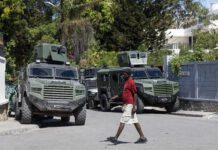 La policía de Haití afirma que ejecuta una ofensiva para erradicar las bandas