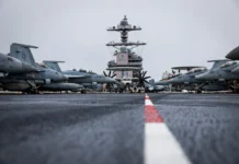 EE.UU. envía a su mayor portaaviones del Caribe a Oriente Medio