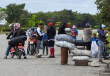 En Cuba, carbón y paneles solares para sobrellevar la crisis energética