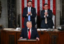 Trump destaca la llegada de 80 millones de barriles de crudo de Venezuela, “amigo y socio”