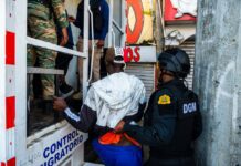 Operativo migración ejecutado en Los Mina culmina con detención de 454 indocumentados