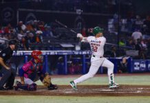 Tomateros remonta y quita invicto a Leones al vencerlo 10-7