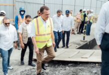 Ministro Ito Bisonó supervisa trabajos en la Calle del Sol en Santiago