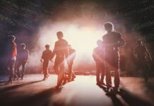 Stray Kids: The dominATE Experience