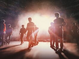 Stray Kids: The dominATE Experience