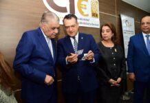 Miguel Vargas respalda proceso de cedulación y afirma que la oposición deberá unirse para ganar en 2028