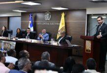 JCE presenta calendario electoral para las elecciones de 2028 y el Libro de Resultados Electorales 2024