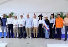 Ministro de Agricultura llama a productores a no dejarle todo a la naturaleza y apostar por la tecnología y la mecanización