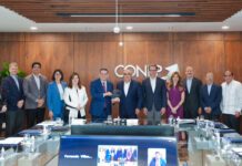 Conep reconoce a Sanz Lovatón por su gestión al frente de Aduanas
