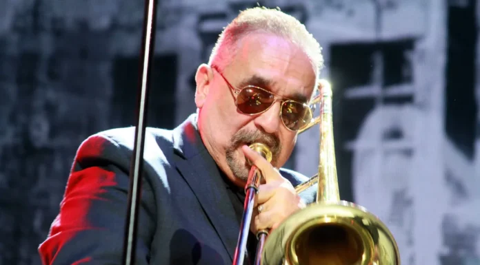 Willie Colón, el chico malo de El Bronx que revolucionó y popularizó la salsa en el mundo