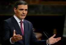 Sánchez duda que la operación de EEUU en Venezuela sirva para una transición democrática