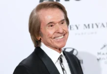 Raphael regresa a Santo Domingo con su espectáculo “Raphaelísimo”