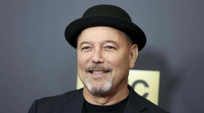 Rubén Blades anuncia que el 2027 será su último año activo en giras musicales