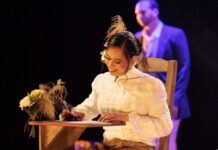 Teatro Rodante de Bellas Artes arranca el Mes del Teatro con “Aquí a la sombra, Salomé”