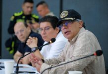 Petro compara su desempeño “en la cama” con los éxitos de su Gobierno