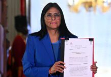 Gobierno de EE.UU. niega que esté preparando una imputación penal contra Delcy Rodríguez