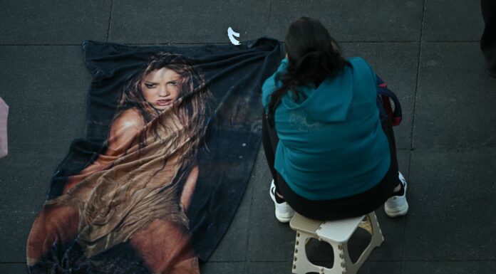 Al ritmo de la loba Shakira, “el otro México” olvida por un rato la violencia narco