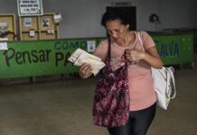 Cuba se hunde por el asedio petrolero y Trump afirma que está “en sus últimos momentos”