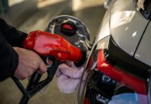 El petróleo cae y las bolsas suben tras declaraciones de Trump sobre la guerra