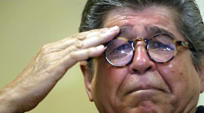 Adiós a Bryce Echenique, uno de los últimos de la generación del ‘boom’ latinoamericano