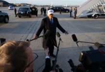 Trump insiste que Sheinbaum “no debería haber rechazado” su “ayuda” contra los carteles