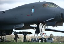 Irán dice que el ataque de Israel contra depósitos de combustible en Teherán es “ecocidio”