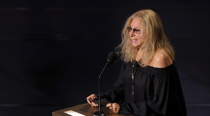 Barbra Streisand homenajea a Robert Redford en los Óscar y canta ‘The Way We Were’