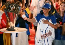 Rodríguez gestiona con EE.UU. la visita a Venezuela de los campeones del Clásico Mundial