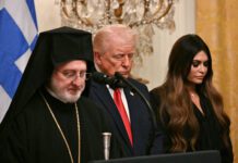 Trump extiende hasta el 6 de abril su ultimátum para que Irán reabra el estrecho de Ormuz