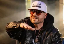 Papi Sánchez presenta su nuevo sencillo “Hazle zoom”, disponible este 20 de marzo