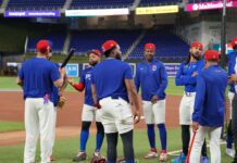 Equipo dominicano que participará en el Clásico Mundial de Béisbol practica en conjunto por primera vez en Miami