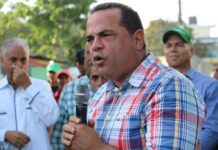 Manuel Crespo llama a fortalecer sistema de partidos políticos