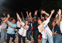 Alcaldía del DN proyecta ante miles de fanáticos triunfo de RD en el malecón