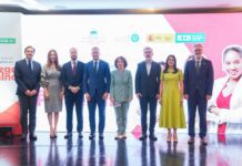 Gobierno y sector privado impulsan liderazgo femenino en la industria dominicana