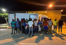 Ejército detiene conductor de camión por transportar haitianos indocumentados en Mao, Valverde