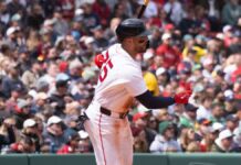 Medias Rojas vencen a Tigres