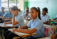 Educación avanza en la reducción sostenida del abandono en Secundaria y refuerza políticas de permanencia escolar