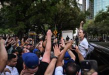 Machado cree que los venezolanos están listos para elecciones y reitera su pronto regreso