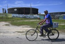 Rusia prepara un segundo envío de petróleo a Cuba ante la permisividad de EE.UU.