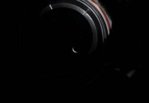 Artemis II, cerca de entrar en la órbita lunar tras completar la mitad de la misión