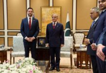 Irán y EE. UU. concluyen con “optimismo” en Islamabad su primer diálogo directo desde 1979