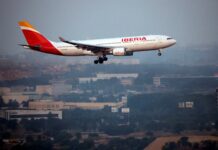 Iberia suspende temporalmente sus vuelos a Cuba por “la situación” en el país