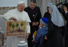 El papa, desde Argelia: Dios “no está con los prepotentes y los soberbios”