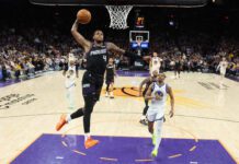 Los Suns apean a los Warriors con sabor a fin de era