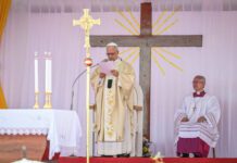 El papa dice que toda forma de opresión, violencia o explotación niega el cristianismo