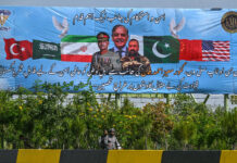 Irán dice que no acepta “negociaciones bajo la sombra de la amenaza”