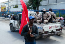 Llegan a Nairobi los últimos 150 policías kenianos de la misión de seguridad en Haití