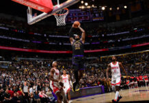Lakers superaron a los Rockets