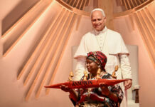 El papa en Guinea Ecuatorial: La iglesia necesita el entusiasmo de los jóvenes