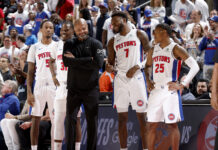 Golpe de autoridad de los Pistons ante los Magic para empatar 1-1 la serie